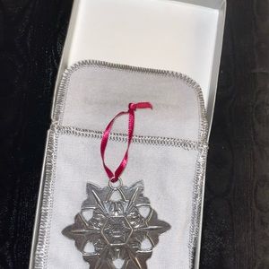Vermont Snowflake Chairman ornament
